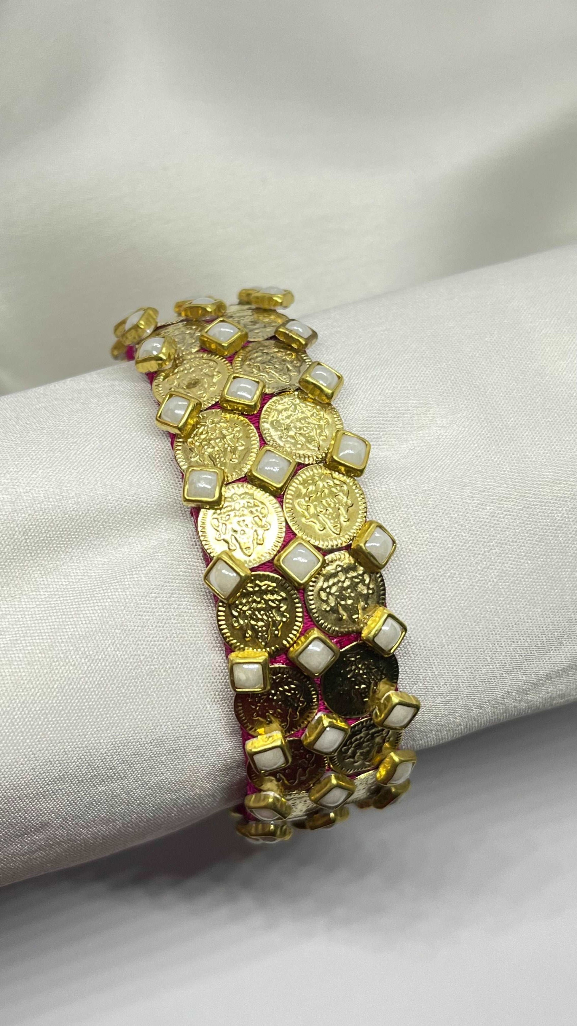 Pink thread with pear and laksmi kassu bangle - MATSYA BOUTIQUE