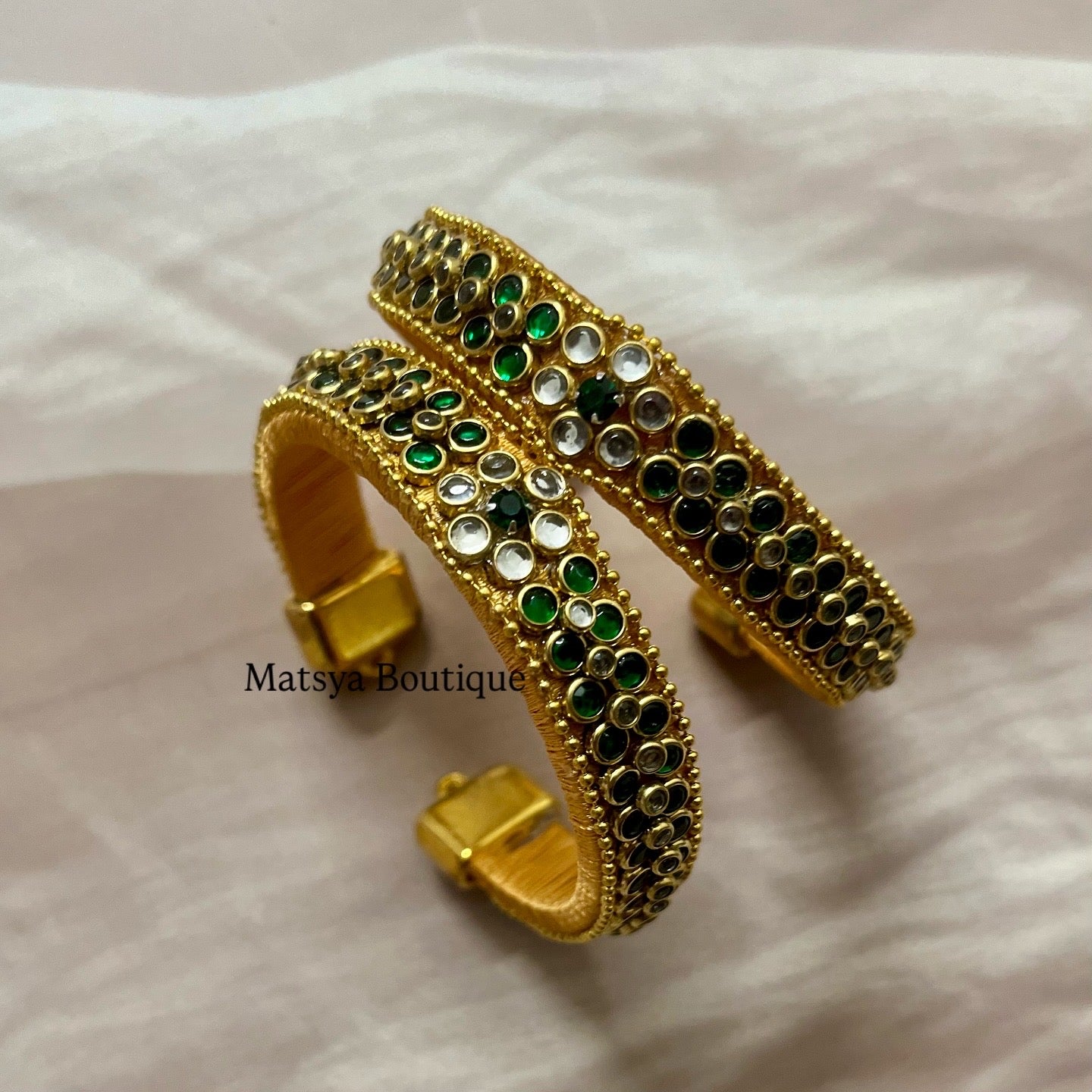 Jadau Sparkle Kada - MATSYA BOUTIQUE