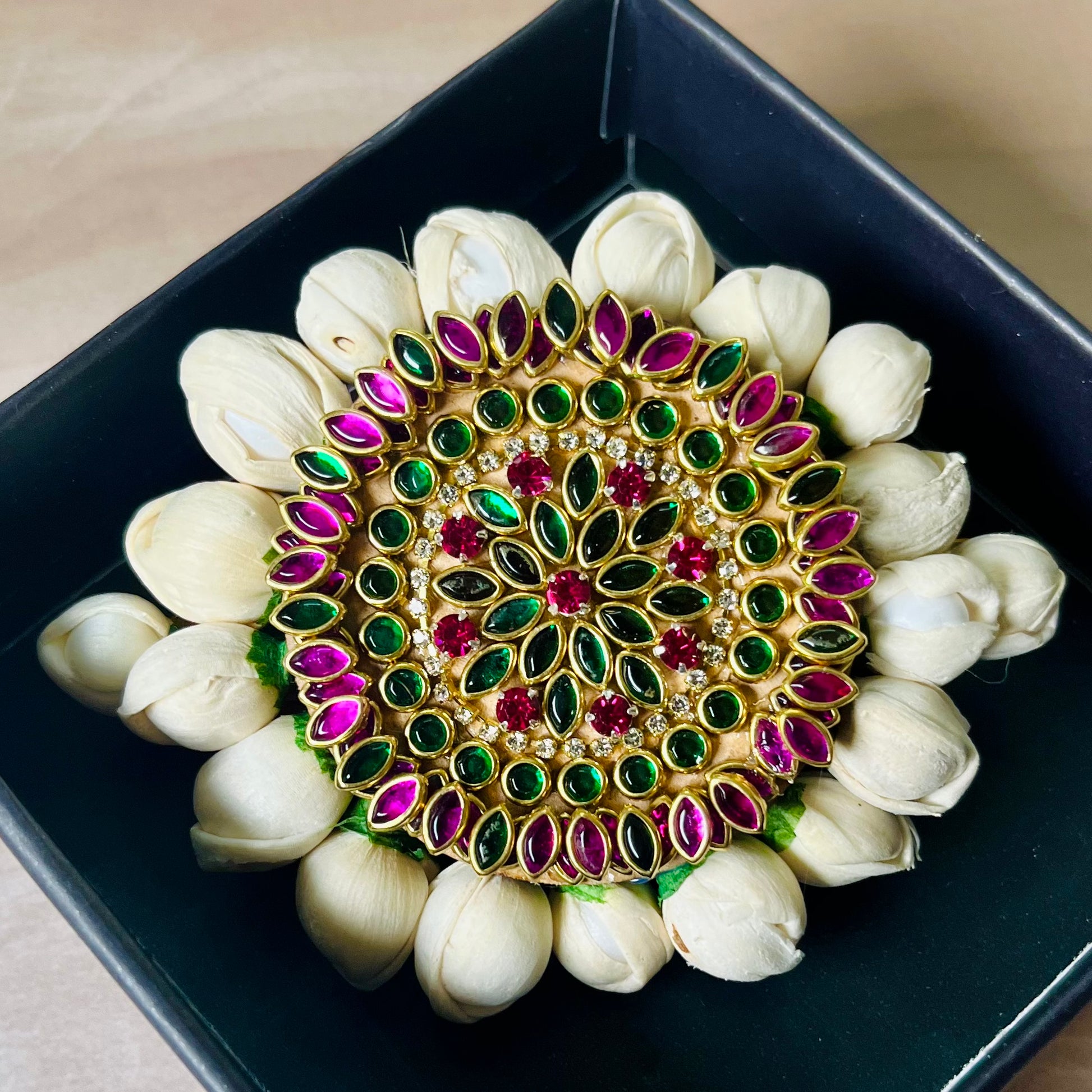 floral juda pin, hair accessories for bun, bridal juda pin, kundan juda pin, jasmine juda pin, traditional hair accessory, indian bridal hair accessory, handcrafted juda pin, wedding hair accessory, artificial gajra pin, south indian hair accessory, floral hair brooch, juda pin for saree look, festive hair accessory, juda pin set