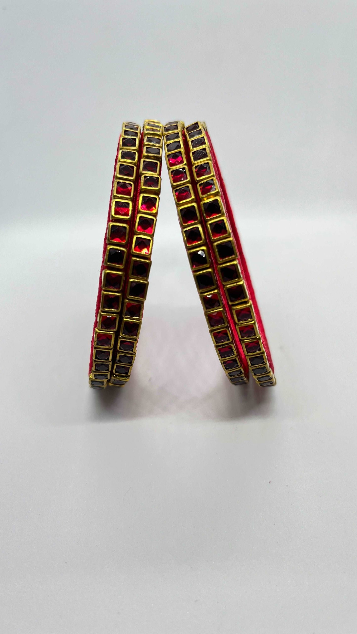 Red Single line Kundan bangles - MATSYA BOUTIQUE