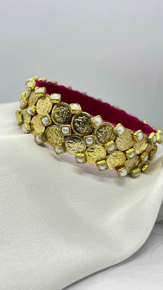 Pink thread with pear and laksmi kassu bangle - MATSYA BOUTIQUE