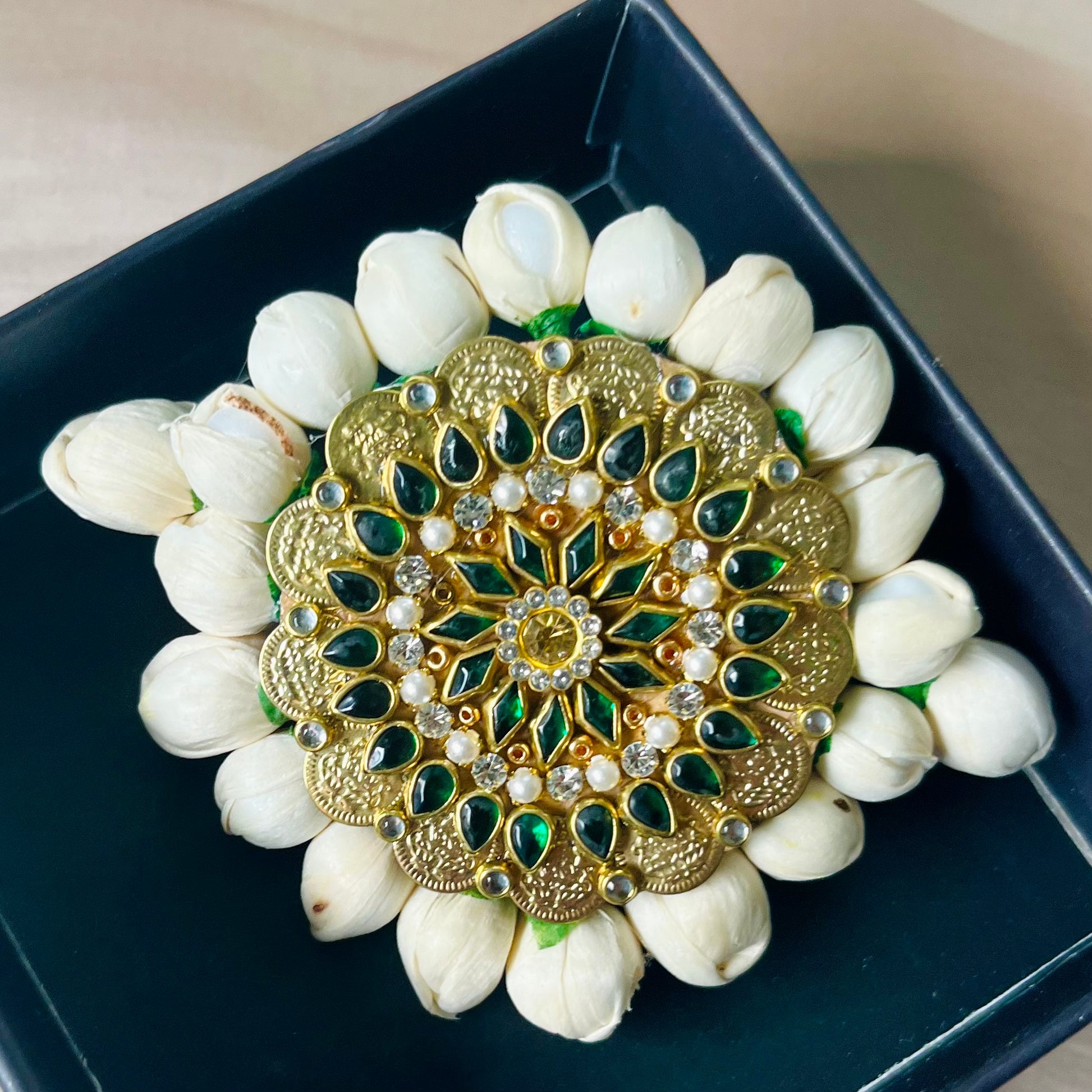floral juda pin, hair accessories for bun, bridal juda pin, kundan juda pin, jasmine juda pin, traditional hair accessory, indian bridal hair accessory, handcrafted juda pin, wedding hair accessory, artificial gajra pin, south indian hair accessory, floral hair brooch, juda pin for saree look, festive hair accessory, juda pin set