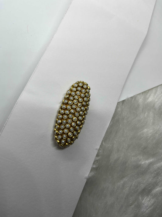 Pearl Saree Brooch - MATSYA BOUTIQUE