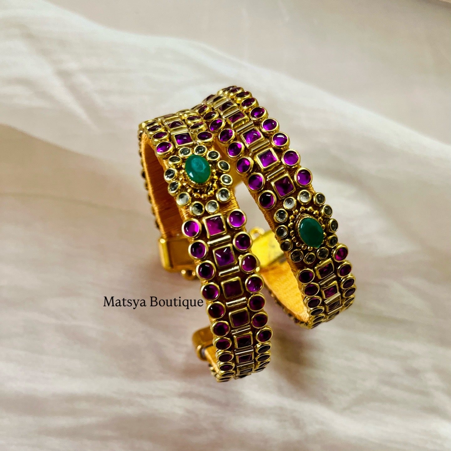 Emerald Queen - MATSYA BOUTIQUE