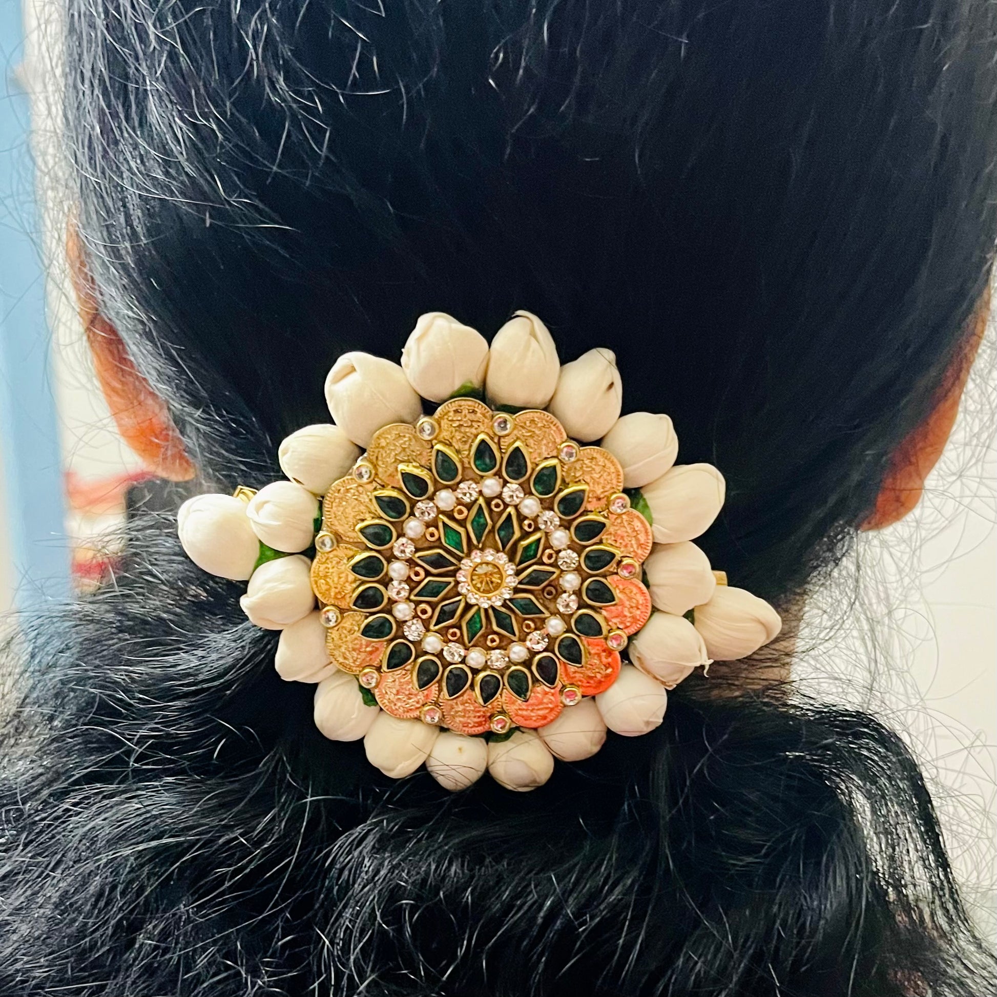 floral juda pin, hair accessories for bun, bridal juda pin, kundan juda pin, jasmine juda pin, traditional hair accessory, indian bridal hair accessory, handcrafted juda pin, wedding hair accessory, artificial gajra pin, south indian hair accessory, floral hair brooch, juda pin for saree look, festive hair accessory, juda pin set