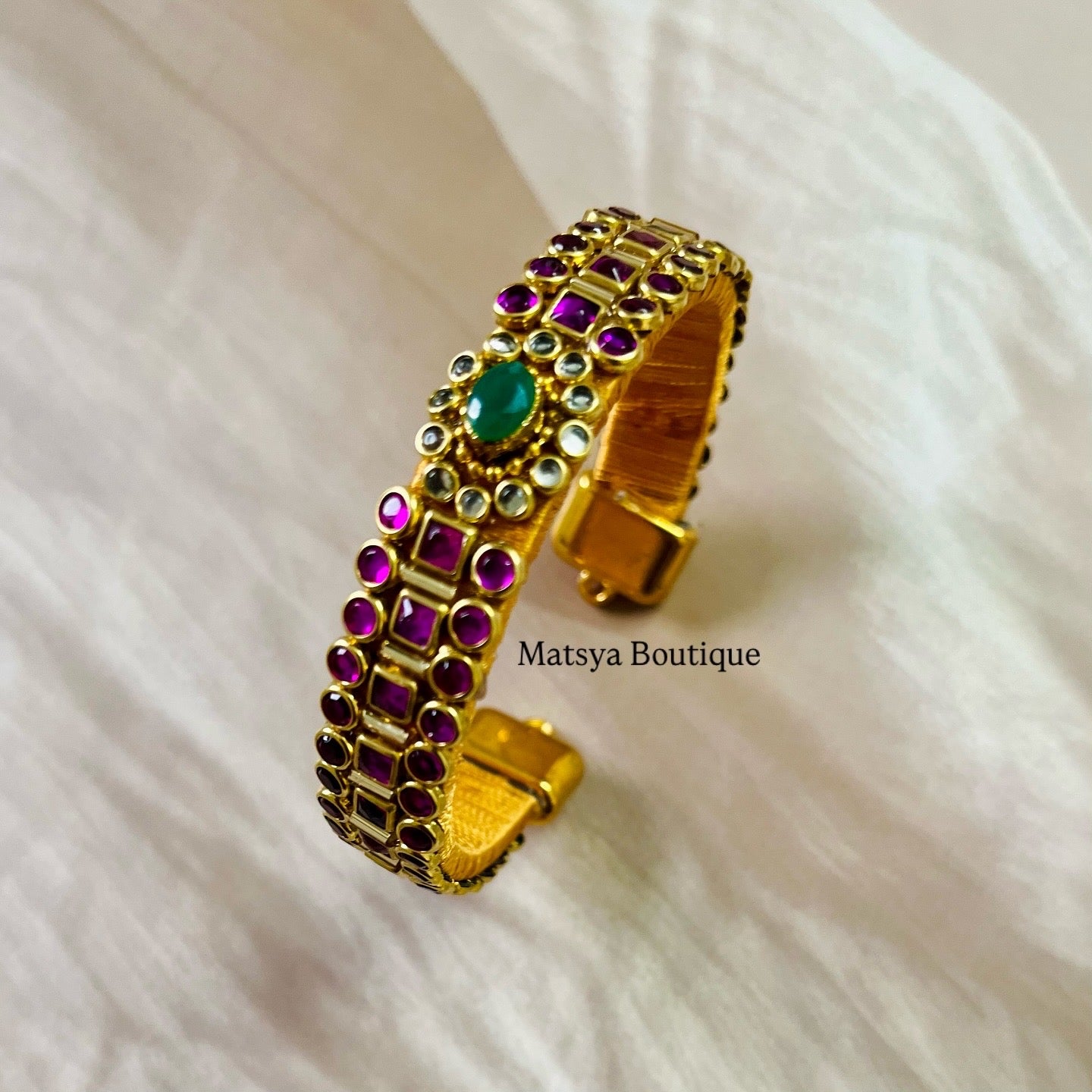 Emerald Queen - MATSYA BOUTIQUE