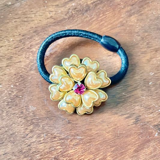 hair tie, golden hair accessory, daisy hair band, heart flower hair tie, girls hair accessory, cute hair band, crystal center hair tie, floral hair tie, stylish hair elastic, women hair accessory, fancy hair band, party wear hair tie, handmade hair accessory, designer hair tie, trendy hair band