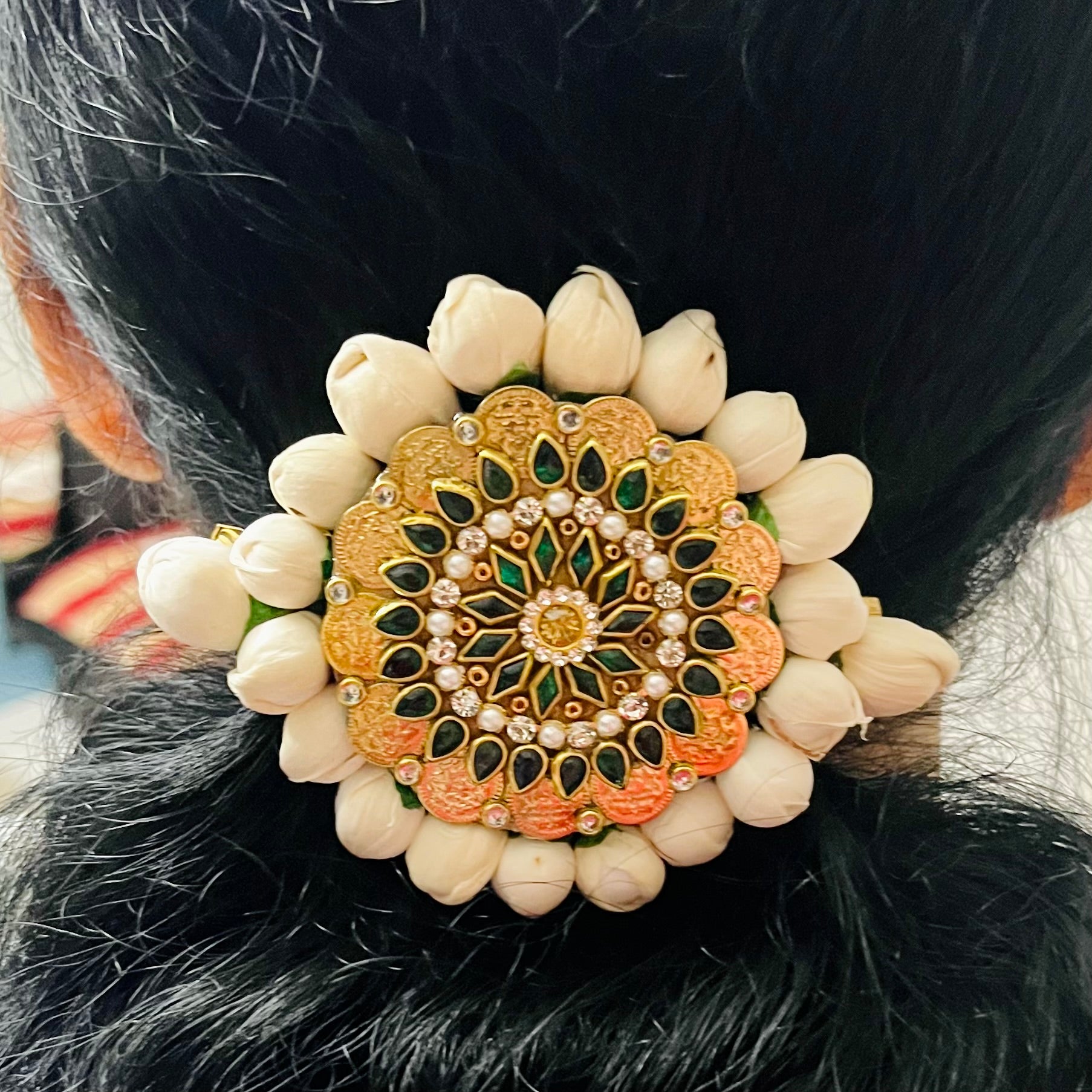floral juda pin, hair accessories for bun, bridal juda pin, kundan juda pin, jasmine juda pin, traditional hair accessory, indian bridal hair accessory, handcrafted juda pin, wedding hair accessory, artificial gajra pin, south indian hair accessory, floral hair brooch, juda pin for saree look, festive hair accessory, juda pin set