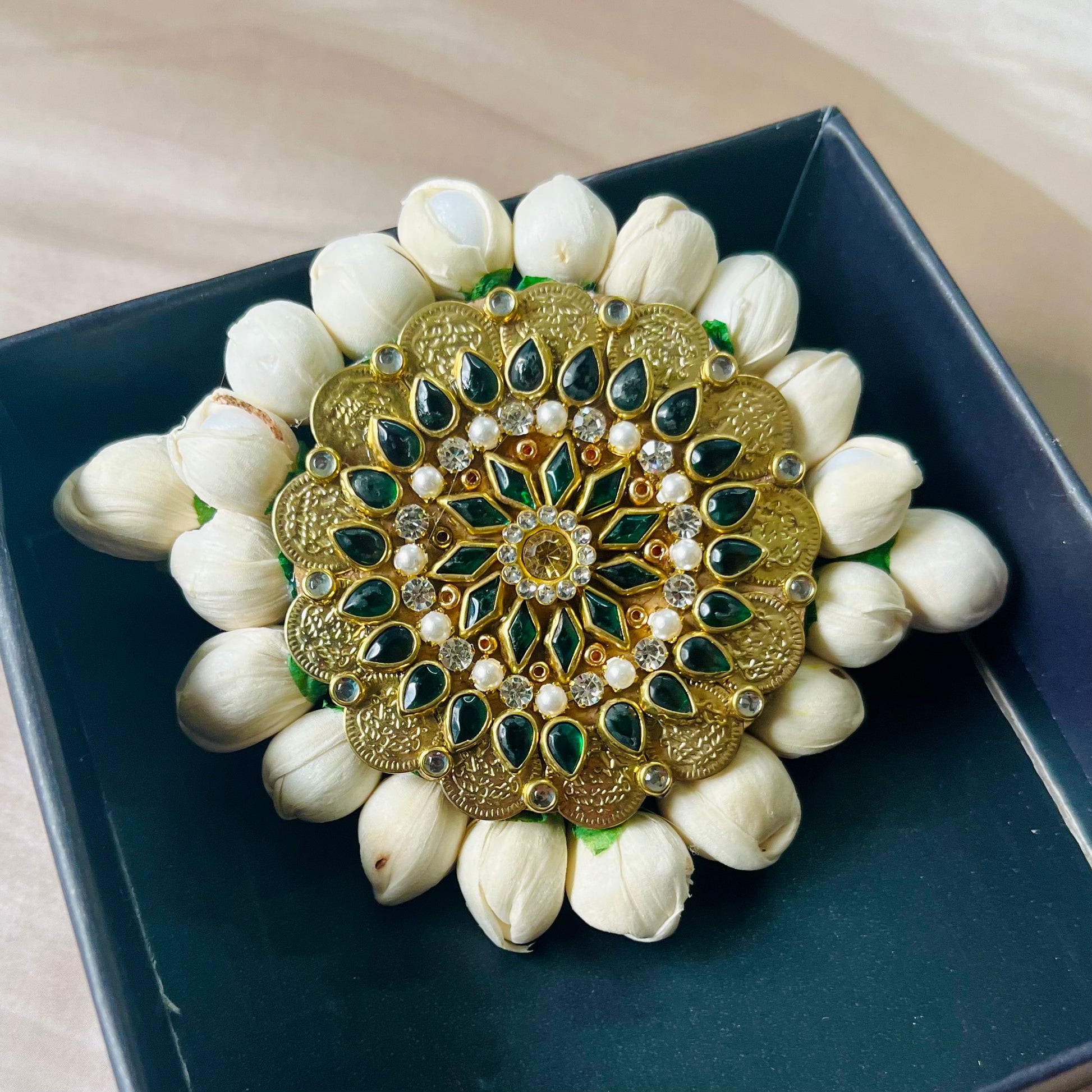 floral juda pin, hair accessories for bun, bridal juda pin, kundan juda pin, jasmine juda pin, traditional hair accessory, indian bridal hair accessory, handcrafted juda pin, wedding hair accessory, artificial gajra pin, south indian hair accessory, floral hair brooch, juda pin for saree look, festive hair accessory, juda pin set