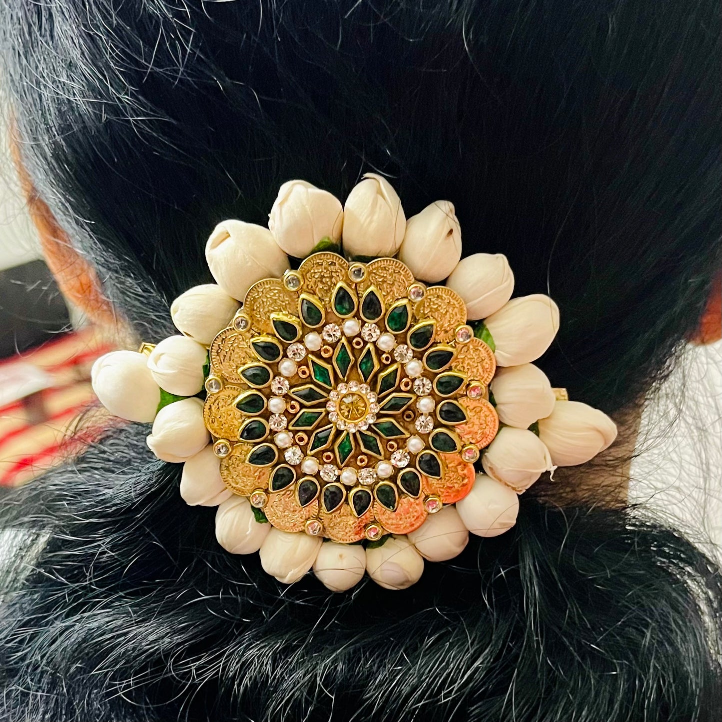 floral juda pin, hair accessories for bun, bridal juda pin, kundan juda pin, jasmine juda pin, traditional hair accessory, indian bridal hair accessory, handcrafted juda pin, wedding hair accessory, artificial gajra pin, south indian hair accessory, floral hair brooch, juda pin for saree look, festive hair accessory, juda pin set