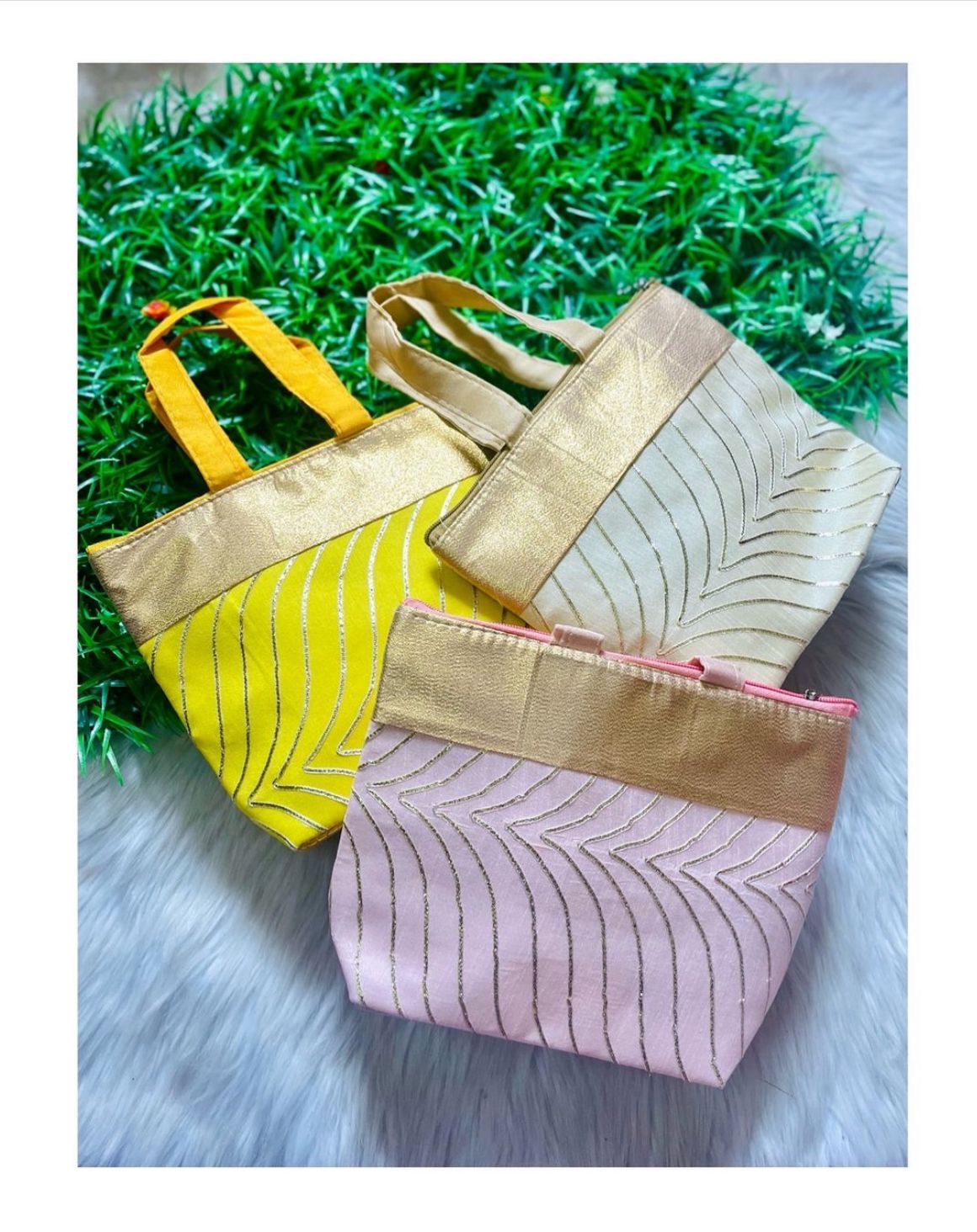 Gotta Zari Mini Bags - MATSYA BOUTIQUE 