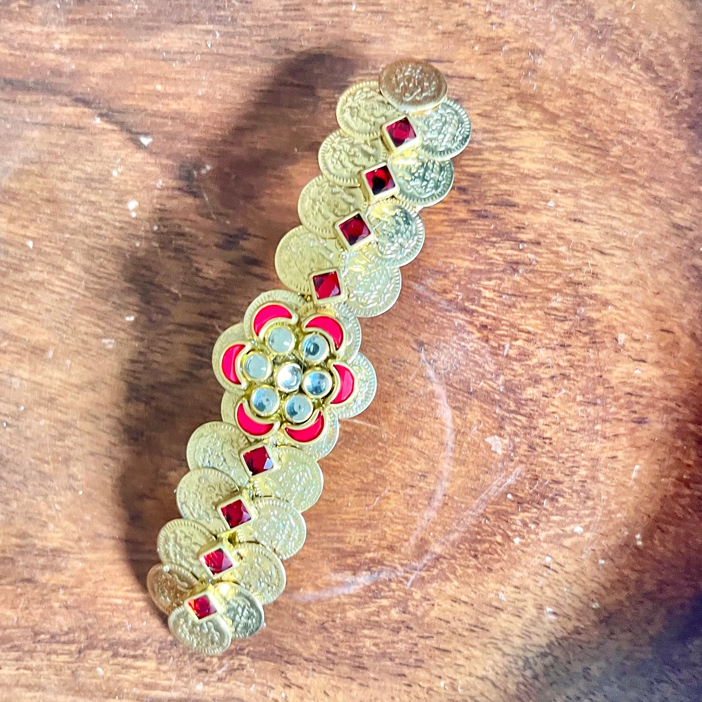 Lakshmi Coin Center Clip