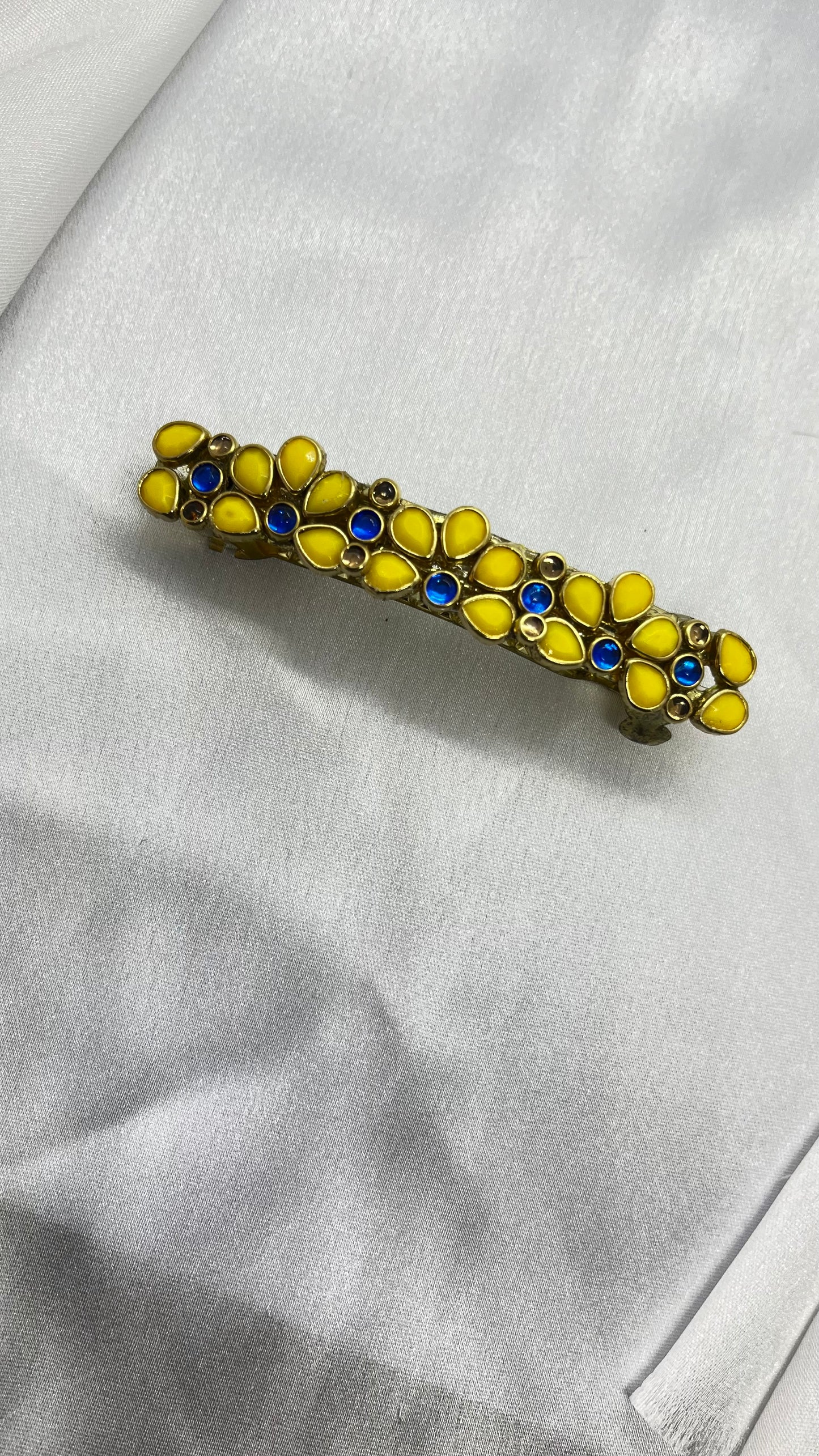 Yellow Flower Center Clip-Center Clips-MATSYA BOUTIQUE-MATSYA BOUTIQUE