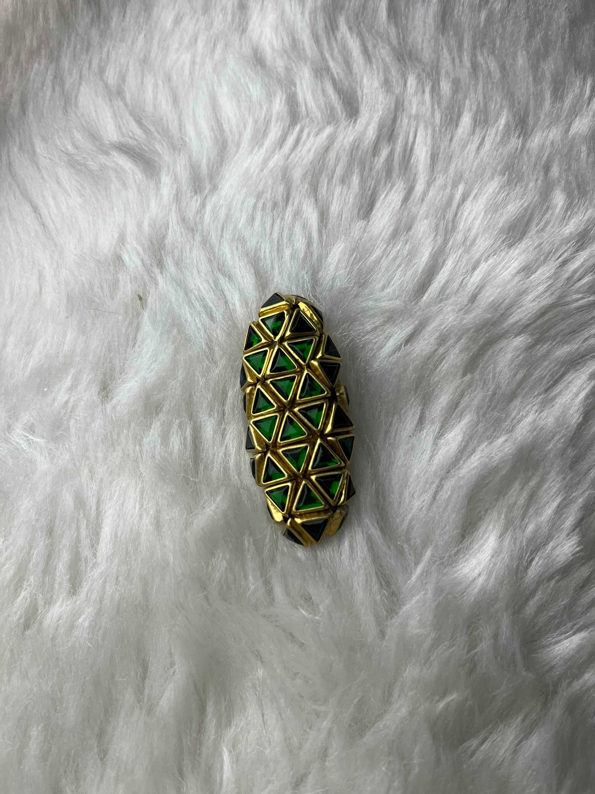 Green Brooch-Saree Brooch-MATSYA BOUTIQUE-MATSYA BOUTIQUE