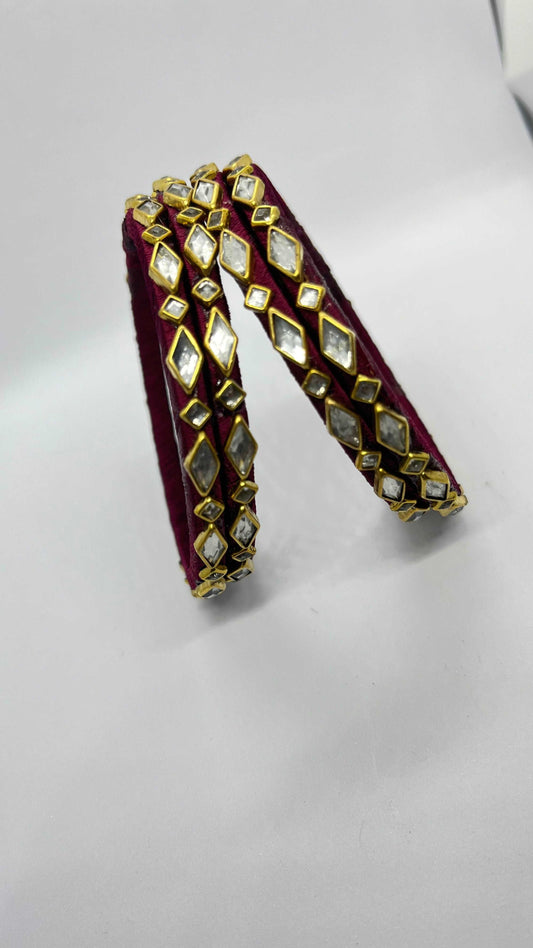 Maroon Single line Kundan bangles