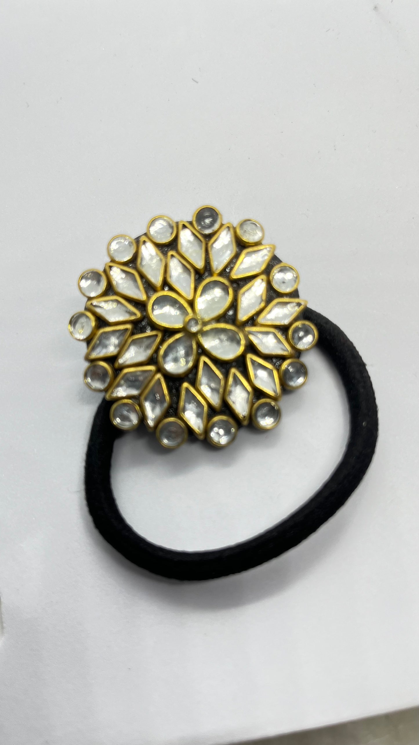 White drop flower-Hairbands-MATSYA BOUTIQUE-MATSYA BOUTIQUE