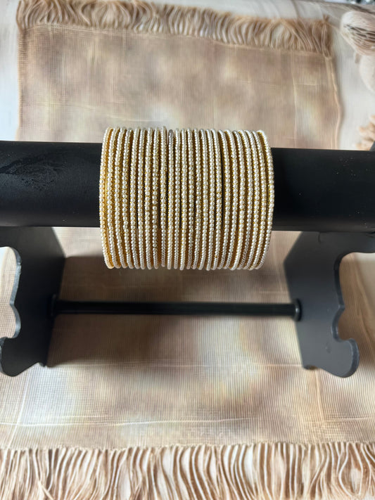 Pear Glass Bangles - MATSYA BOUTIQUE