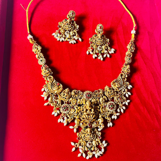 Lakshmi Divine Set