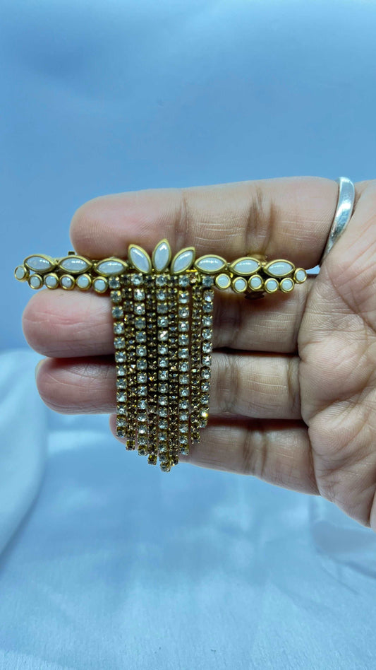 Pearl Chain Center Clip-Center Clips-MATSYA BOUTIQUE-MATSYA BOUTIQUE