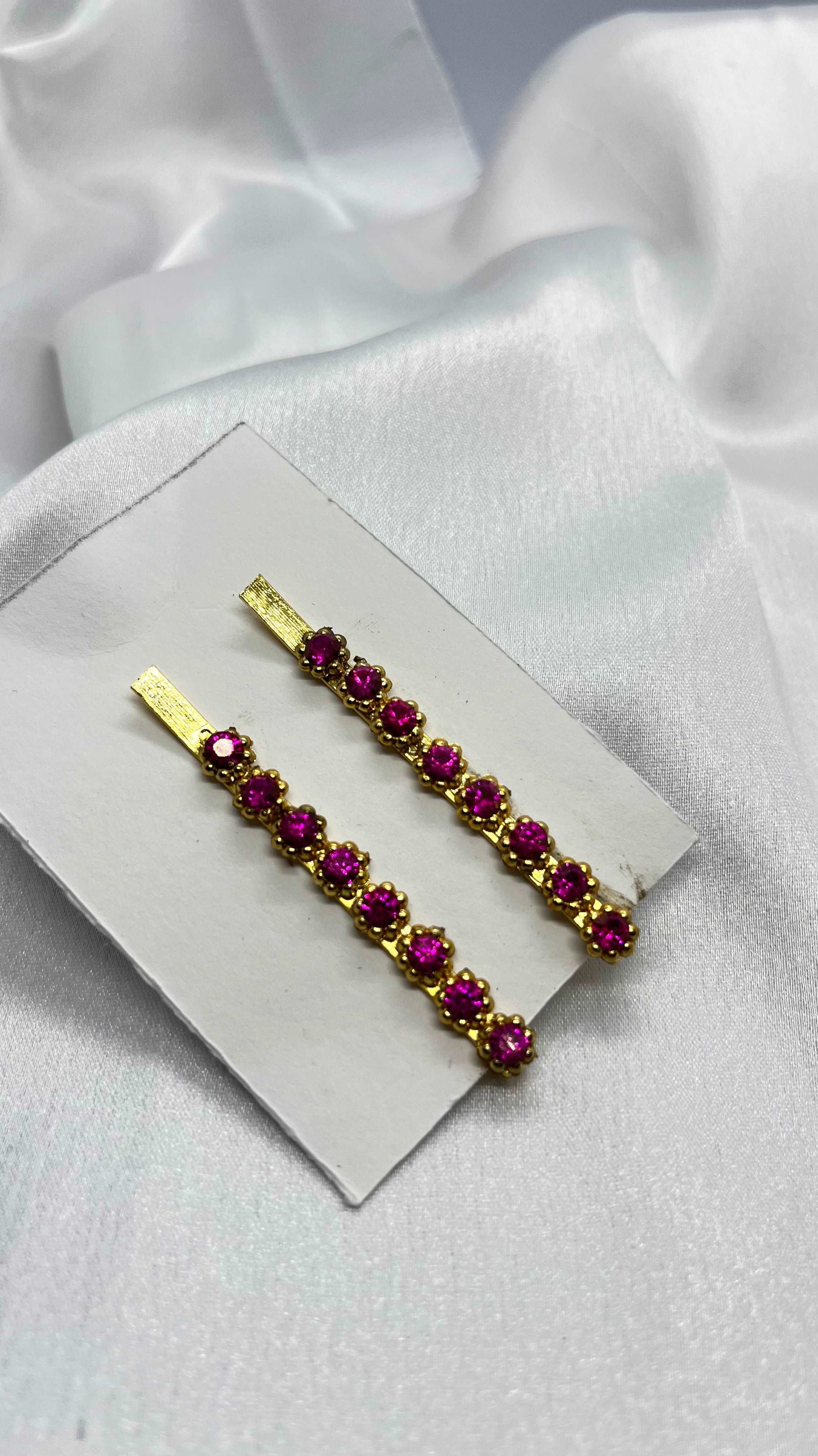 Pink stone hair pin