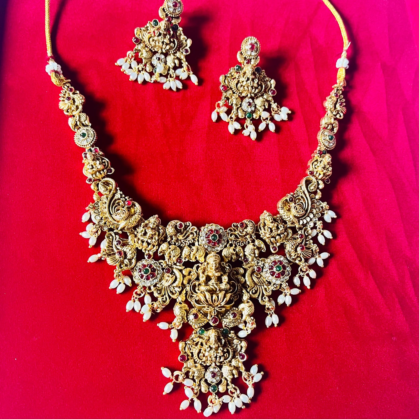 Lakshmi Divine Set