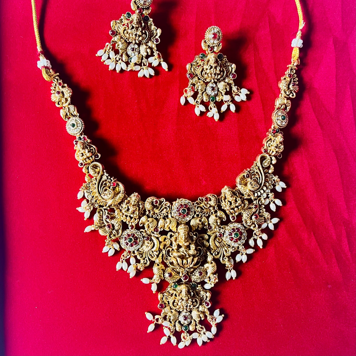 Lakshmi Divine Set