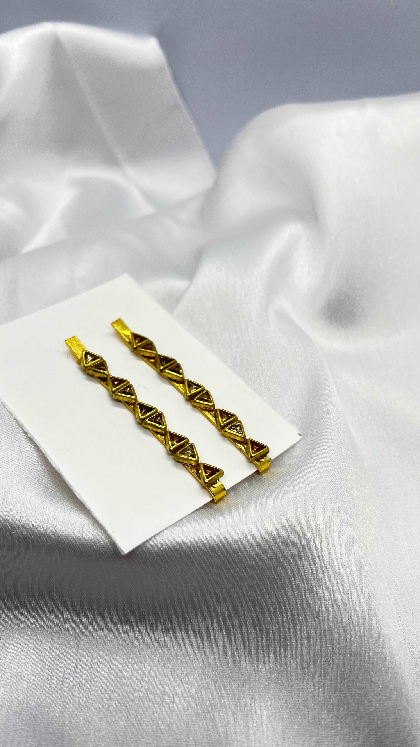 Gold triangle hair pin-Hair pins-MATSYA BOUTIQUE-MATSYA BOUTIQUE